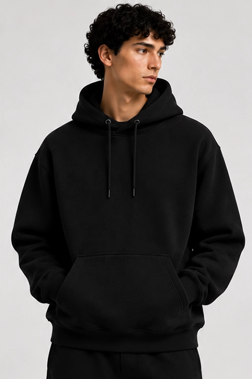 Schwarzer Hoodie