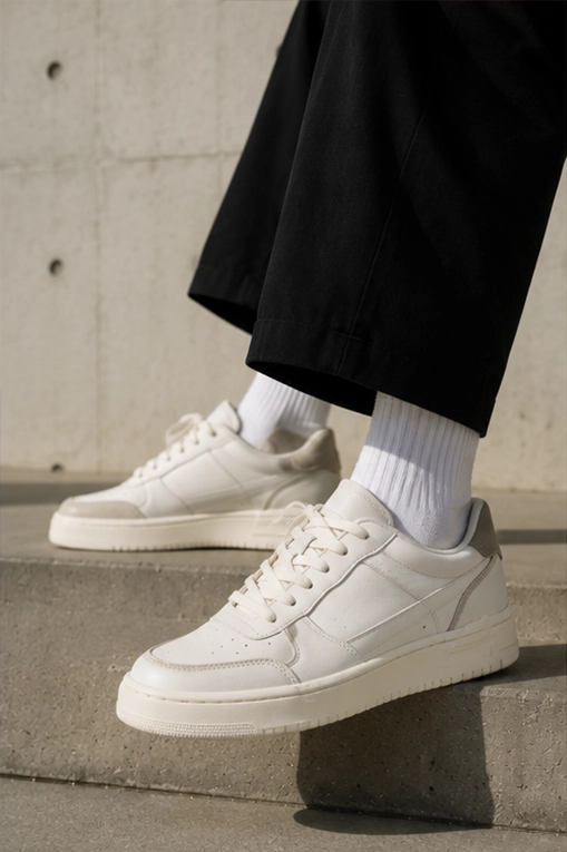 Court One Sneaker White - Image 2